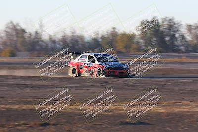 media/Nov-13-2022-GTA Finals Buttonwillow (Sun) [[d9378ae8d1]]/Group 1/Sunset (355pm)/